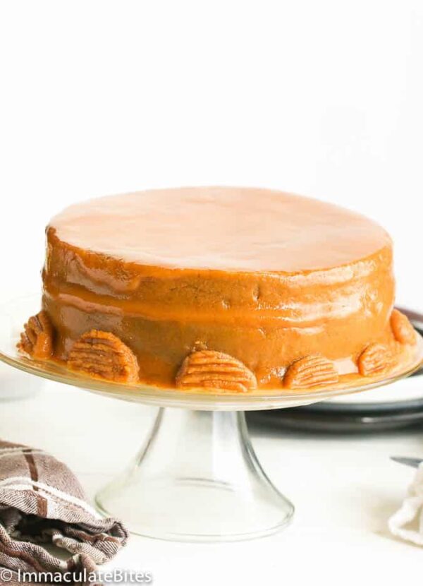 Chocolate, Vanilla Cake - Image 6